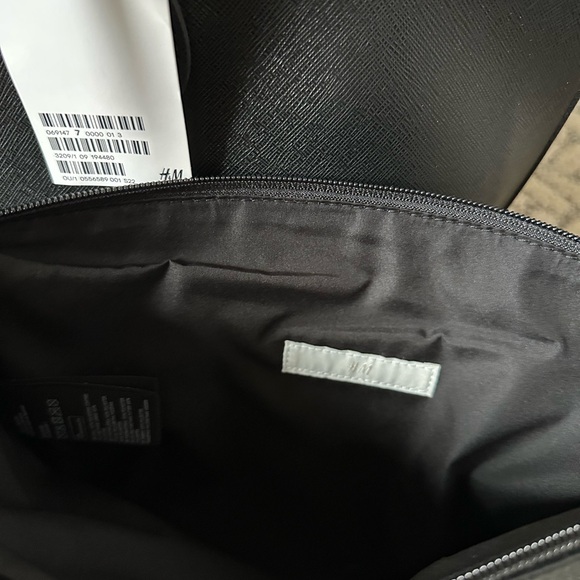 NWT H&M Elegant Black Tote Bag - Picture 6 of 10